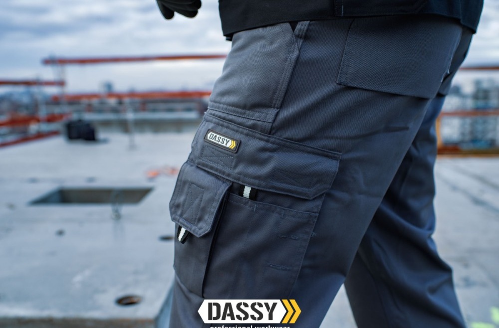 Pantaloni Economici Premium - Merita Investitia?