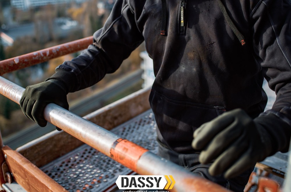 Standardele legale actuale pentru imbracamintea de protectie