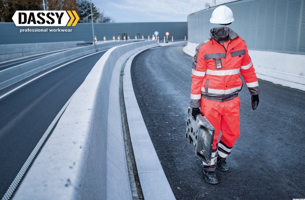 Imbracaminte de avertizare